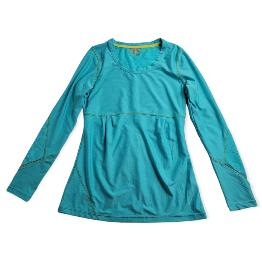 Athleta Long Sleeve Athletic Running Top